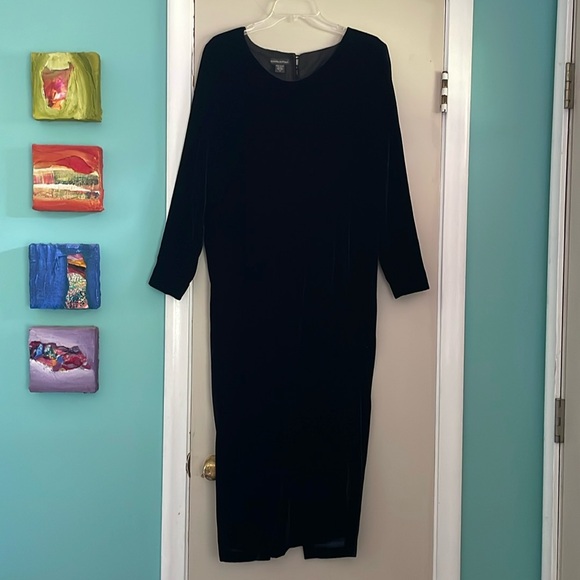 Vintage Banana Republic Black Velvet Empire Waist Dress - Size 8 - Picture 8 of 9